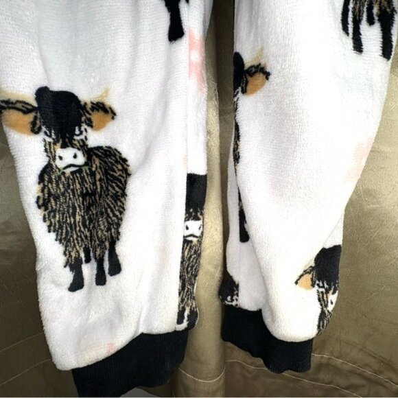 Cow Hooded Soft Fluffy Cozy Loungewear Pajamas White Black Pink Fleece Ears Horn - Picture 7 of 12